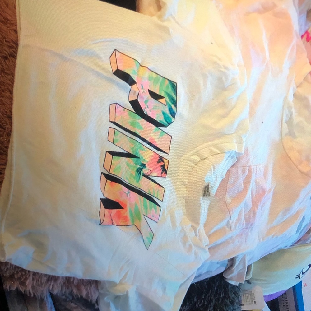 Crop top - Picture 4 of 11